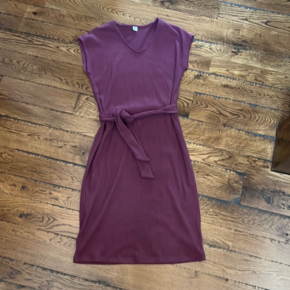 Old Navy burgundy ribbed, belted knit dress. Oversized XS. Very comfortable!